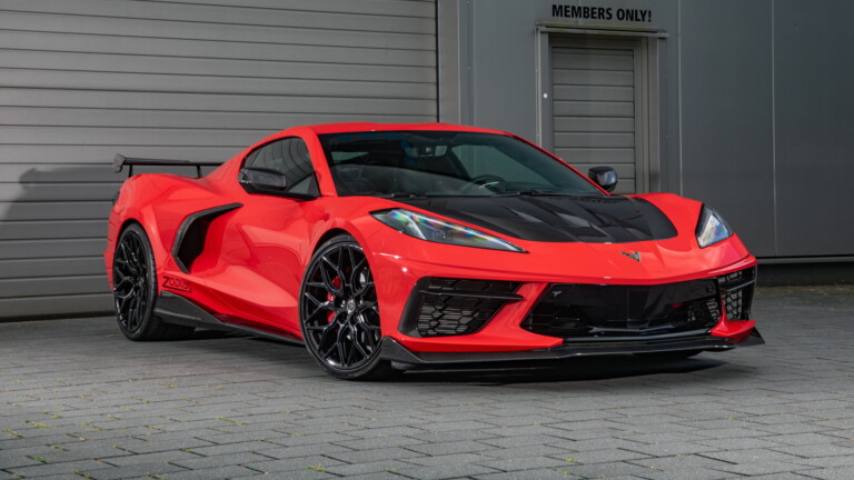 A dynamic 4K wallpaper featuring the Chevrolet Corvette with a Zodiac-inspired design, uniting high-performance automotive prowess with astrological intrigue, perfect for car enthusiasts and star-gazers alike.