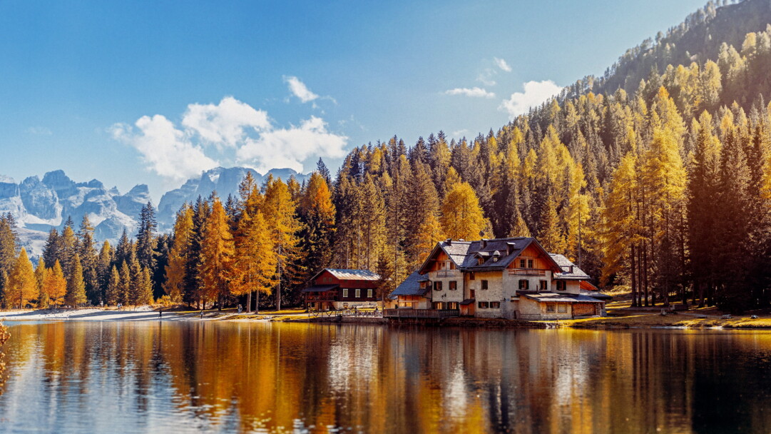 Immerse yourself in the serene beauty of Lake Louise in Canada's Banff National Park with this stunning 4K wallpaper. The turquoise waters, surrounded by the majestic Rocky Mountains, create a breathtaking scene that exudes tranquility. Ideal for travelers and those seeking a desktop background that captures the natural wonder and serene beauty of this iconic lake. User Lake Nambino Italy 4K Wallpaper ChatGPT Title: Lake Nambino Italy 4K Wallpaper SEO-Friendly Tags: Lake Nambino, Italy, 4K wallpaper, nature, landscape, alpine lake, serene, Dolomites, travel, scenic, tranquility, South Tyrol Alt Description: Immerse yourself in the serene beauty of Lake Nambino in Italy's South Tyrol region with this mesmerizing 4K wallpaper. The alpine lake, nestled amidst the Dolomites, offers a tranquil and scenic escape. Perfect for travelers and those seeking a desktop background that captures the natural tranquility and alpine wonder of this Italian gem.