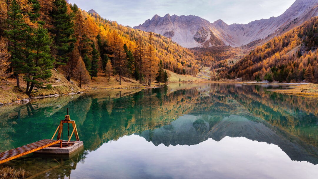 Immerse yourself in the tranquility of Orceyrette Lake in France through this 4K wallpaper. With serene waters and picturesque surroundings, it captures the beauty of this scenic location in high resolution.