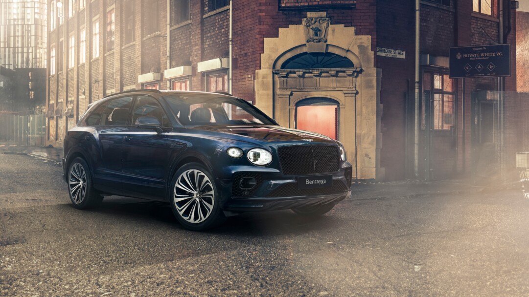 A sophisticated 4K wallpaper showcasing the Bentley Bentayga Mulliner, a pinnacle of automotive luxury.