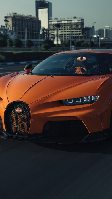A stunning 4K wallpaper featuring the Bugatti Chiron Super Sport, a pinnacle of automotive excellence. This high-performance hypercar is showcased in exquisite detail, highlighting its sleek design and unparalleled speed.
