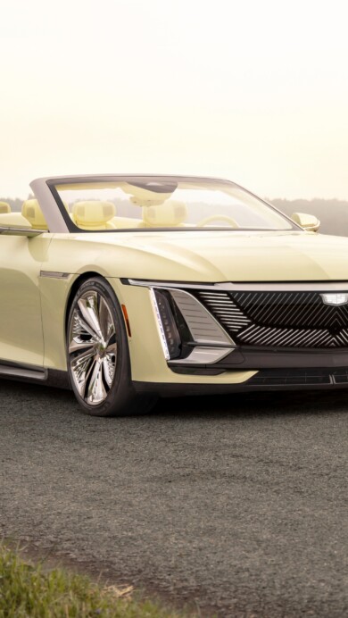 A stunning 4K wallpaper featuring the Cadillac Sollei concept car, showcasing its sleek and futuristic design. The high-resolution image captures the luxury vehicle against a stylish backdrop, making it a perfect choice for automotive enthusiasts seeking a modern and sophisticated desktop or mobile wallpaper.